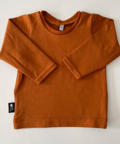 TessLiva-handgemaakte-baby-kinderkleding-longsleeve-cognac2