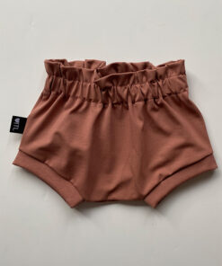 TessLiva-handgemaakte-baby-kinderkleding-bloomer-roze-klei