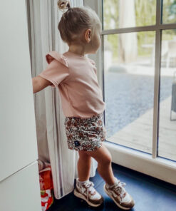 Handgemaakte korte broekjes