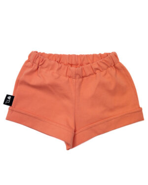 Short-Rosa-TessLiva-handgemaakte-baby-kinderkleding
