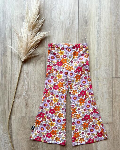 Flared pants flower bomb