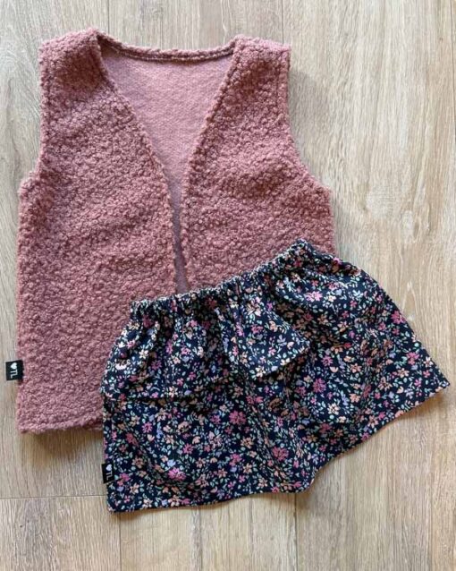 Set gilet oud roze (teddy) en rokje tess bloemen navy (katoen)