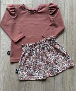 Handgemaakte newborn baby en kinderkleding 13 Set longsleeve roze klei en paperbag skirt bloemen flowers spring